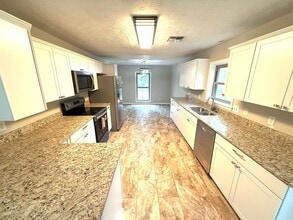 508 Mockingbird Ct in Prattville, AL - Building Photo - Building Photo