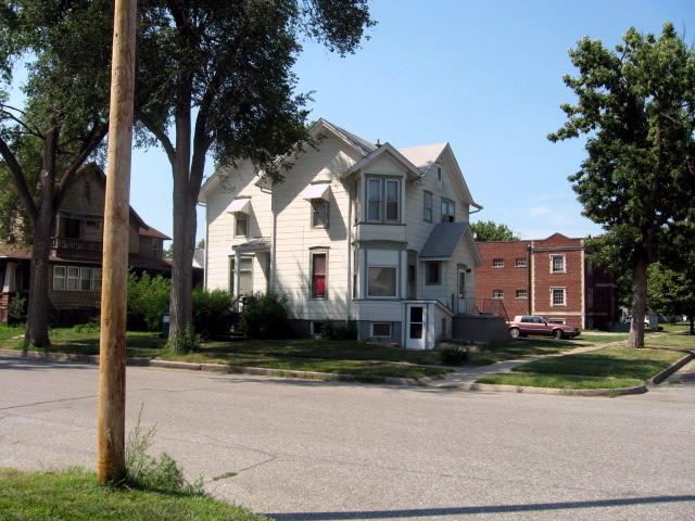 605 N I St in Fremont, NE - Building Photo