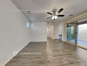 2241 S Osborn Ln in Gilbert, AZ - Foto de edificio - Building Photo