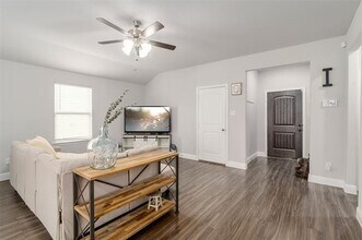 6411 Graceland Dr in Greenville, TX - Building Photo - Building Photo