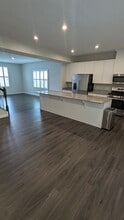 1464 Chenin Run in Avon, OH - Building Photo - Building Photo