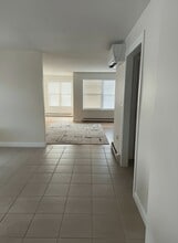 1 Horseshoe Dr in Saco, ME - Foto de edificio - Building Photo