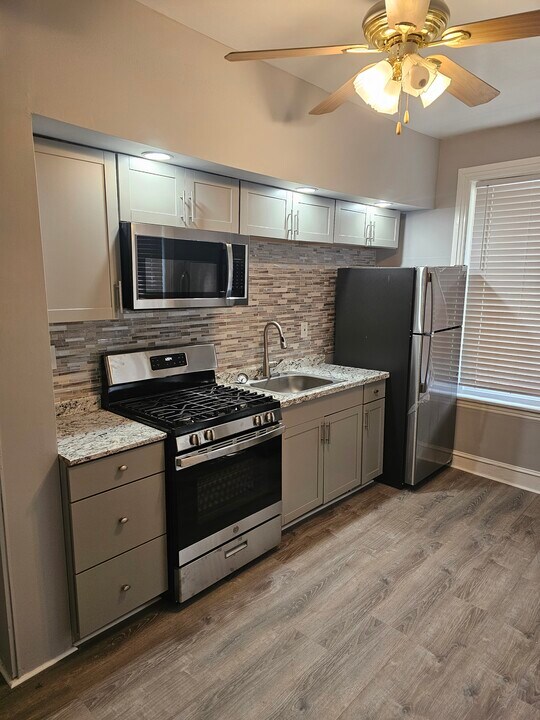 119 S 55th St, Unit 1 in Philadelphia, PA - Building Photo