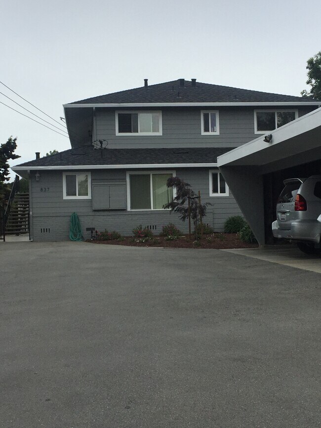 837 Corcoran Avenue Apartments and Nearby Santa Cruz Apartments For