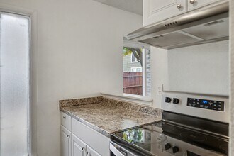 4270 Loomis Ave in Colorado Springs, CO - Building Photo - Building Photo