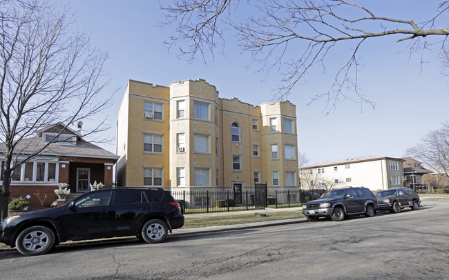 6000 S Troy St in Chicago, IL - Foto de edificio - Building Photo