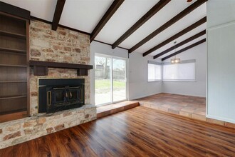 11609 River Oaks Trail in Austin, TX - Building Photo - Building Photo