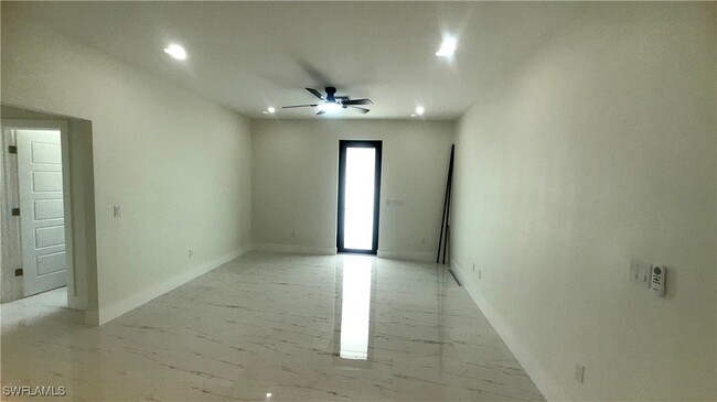 2006 W 14th St in Lehigh Acres, FL - Building Photo - Building Photo