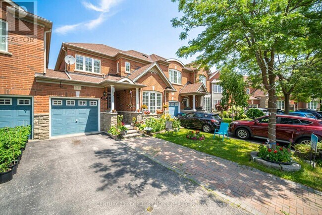 41 Millhouse Mews in Brampton, ON - Building Photo - Building Photo