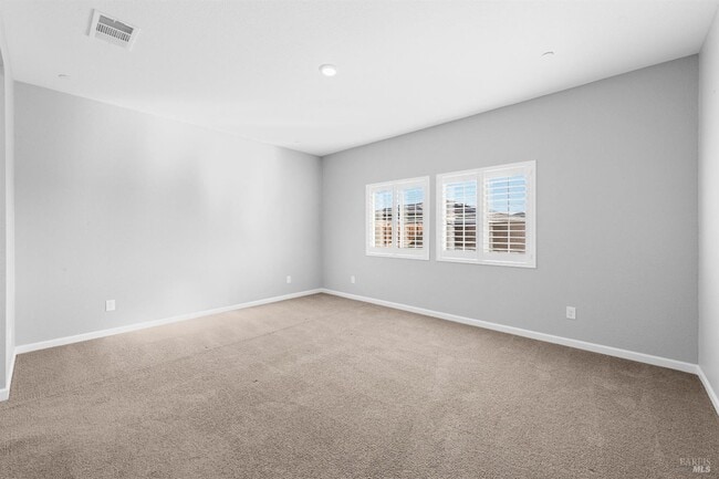 655 Honey Bee Rd in Dixon, CA - Building Photo - Building Photo