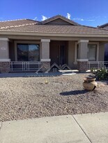 22427 N Van Loo Dr in Maricopa, AZ - Building Photo