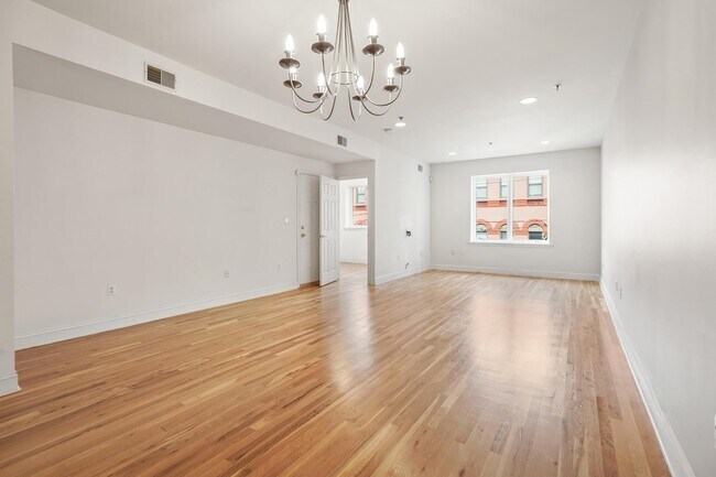 127 Clinton St in Hoboken, NJ - Building Photo - Building Photo