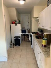 70 Craigie St, Unit 4B in Somerville, MA - Foto de edificio - Building Photo