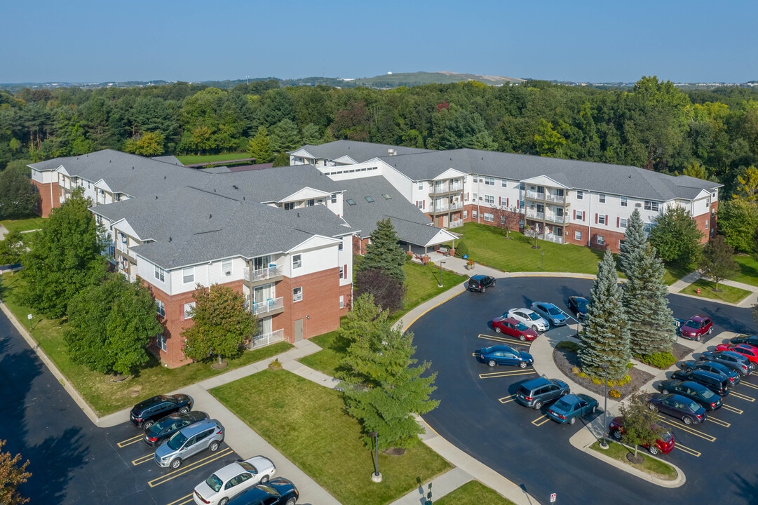 The Meadows of Auburn Hills Senior Community in Auburn Hills, MI - Foto de edificio