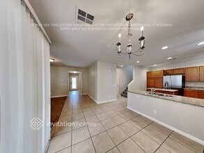 10588 Valdosta Ave in Las Vegas, NV - Building Photo - Building Photo