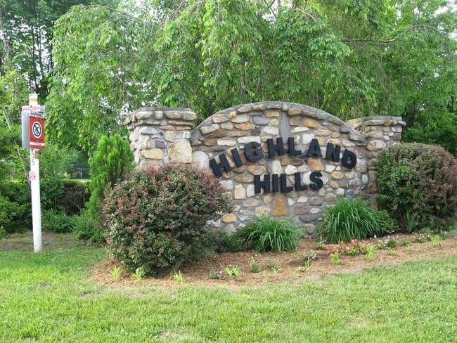 property at 307 Oak Grove Rd
