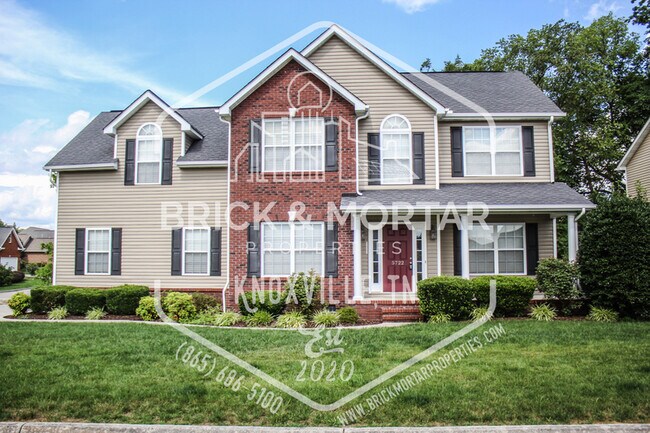 5722 Rhyne Cove Ln in Knoxville, TN - Building Photo - Building Photo