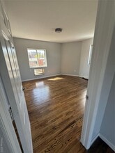 89-06 S Conduit Ave in Queens, NY - Building Photo - Building Photo