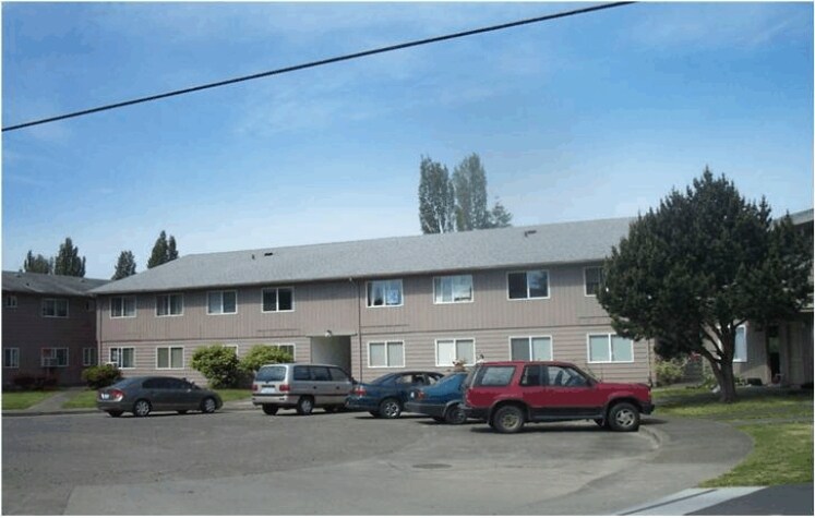 Park Place West in Longview, WA - Building Photo