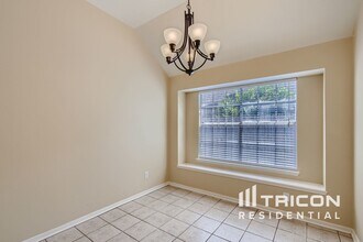 18707 Singing Woods Dr in Humble, TX - Building Photo - Building Photo