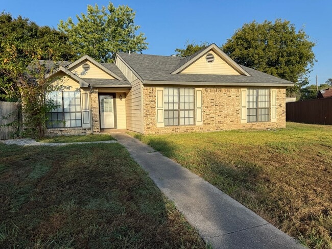 property at 1501 Oslo Dr