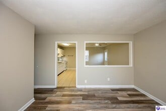 111 Hickory Hill Dr in Elizabethtown, KY - Building Photo - Building Photo