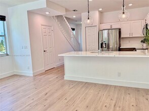 4323 Maybelle Ln in West Palm Beach, FL - Building Photo - Building Photo