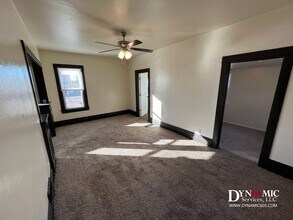 1417 W 10th St in Sioux Falls, SD - Foto de edificio - Building Photo