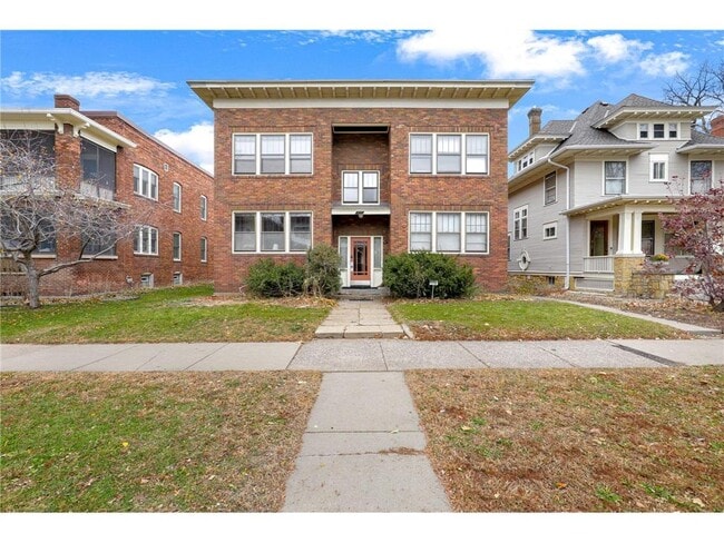 property at 971 Goodrich Ave