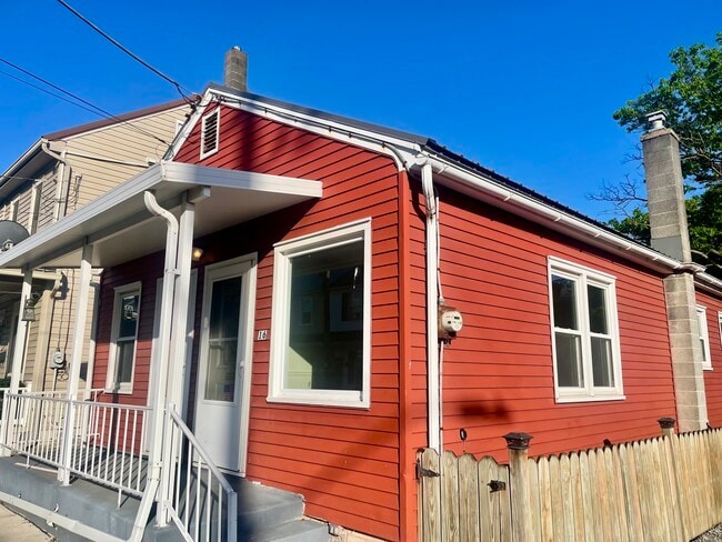 property at 16 W Ferdinand St