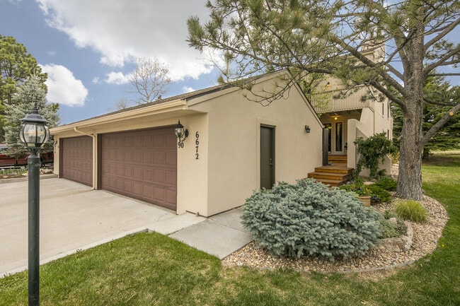 6672 Pinewood Dr in Parker, CO - Building Photo - Building Photo