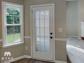 204 Sunset Ridge Dr in Newnan, GA - Foto de edificio - Building Photo