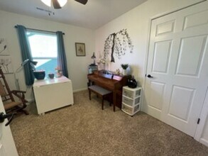 531 Oakbrook Pl in Manhattan, KS - Building Photo - Building Photo