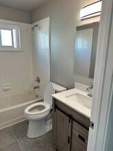 44-44 Buena Vista St in Salinas, CA - Building Photo - Building Photo