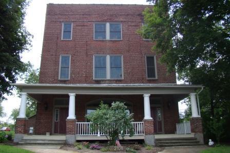 2108 Weavertown Rd in Douglassville, PA - Building Photo