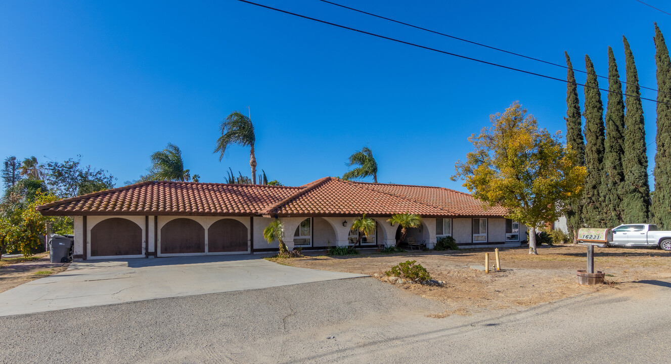 16231 Gardner Ave in Riverside, CA - Building Photo