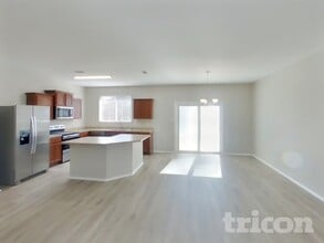 416 San Lucas Dr in Crowley, TX - Foto de edificio - Building Photo