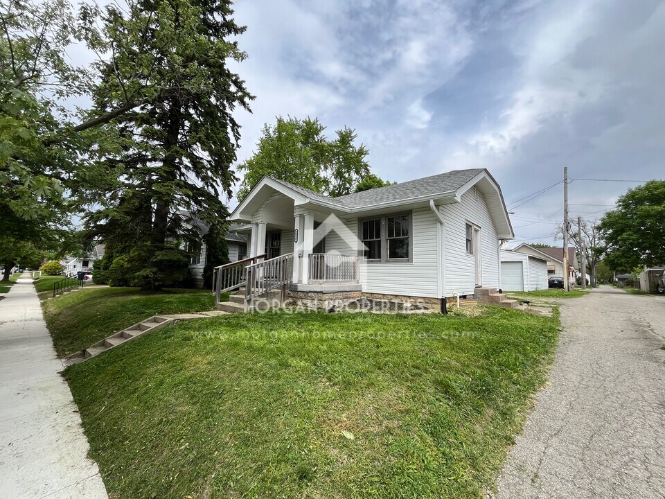 3020 Jefferson St in Anderson, IN - Building Photo