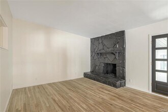18500 Celtic St in Porter Ranch, CA - Building Photo - Building Photo