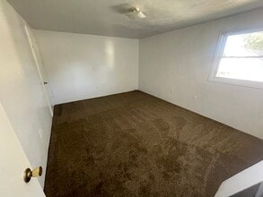 305 Cherry St in Hummelstown, PA - Foto de edificio - Building Photo