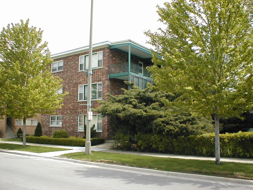 6638 W Windsor Ave, Unit #3 in Berwyn, IL - Building Photo