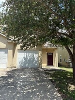7811 Kingsbury Way in San Antonio, TX - Building Photo