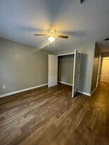 3825 Cherokee Woods Way in Knoxville, TN - Building Photo