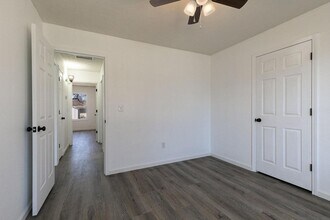 3821 S Leawood Ave in Springfield, MO - Building Photo - Building Photo