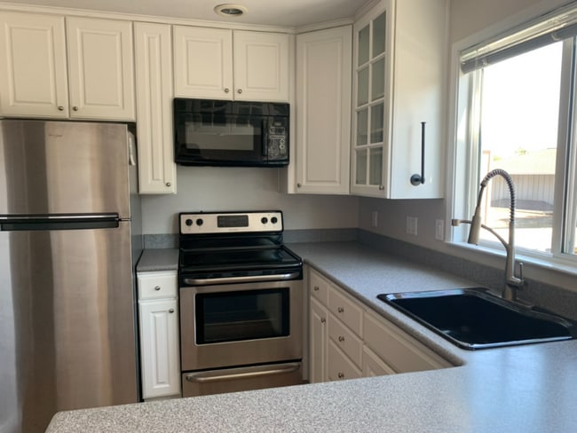 103 Sunset Cir in Benicia, CA - Building Photo - Building Photo