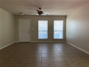 151 Chickadee Cove in Kyle, TX - Building Photo - Building Photo