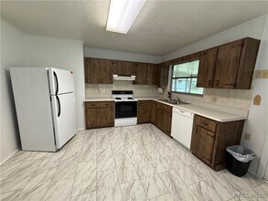 8035 E Gospel Island Rd in Inverness, FL - Building Photo - Building Photo