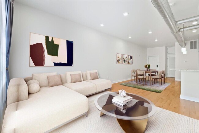 251 Newark Ave in Jersey City, NJ - Building Photo - Building Photo