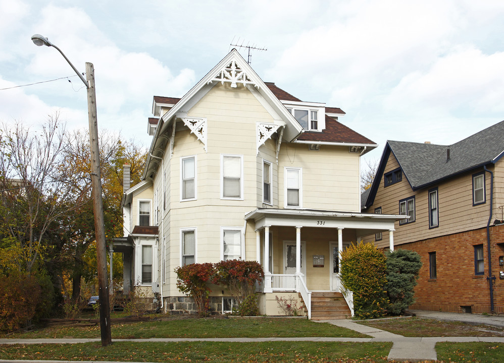 331 Packard in Ann Arbor, MI - Building Photo