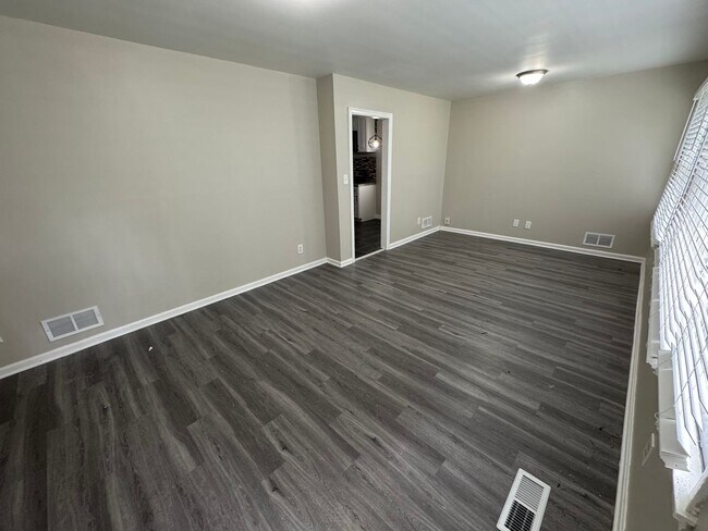 8337 Vassar Ave in Birmingham, AL - Building Photo - Building Photo